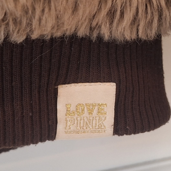 Victoria's Secret PINK Limited Edition faux fur jacket - Picture 5 of 12